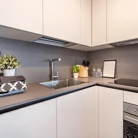 Stilicone 15 - Luxury Apt 6g Apartment