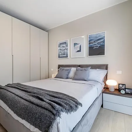 Stilicone 15 - Luxury Apt 6g *