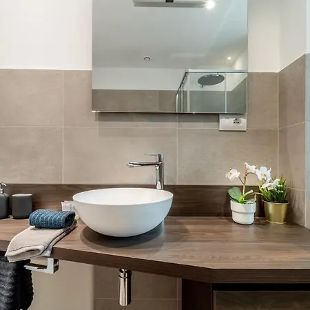 Apartment Stilicone 15 - Luxury Apt 6g *